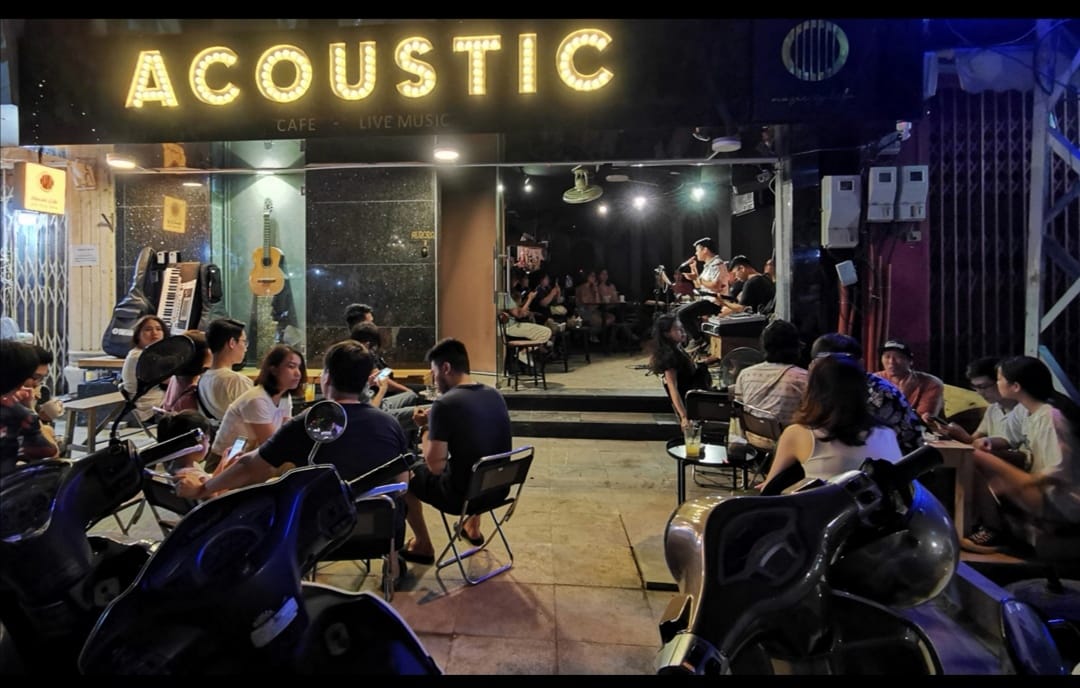 Acoustic Cafe 236 Hàng Bông