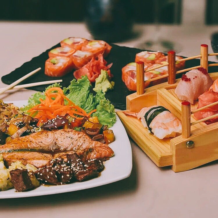 Teppanyaki Hanami Sushi