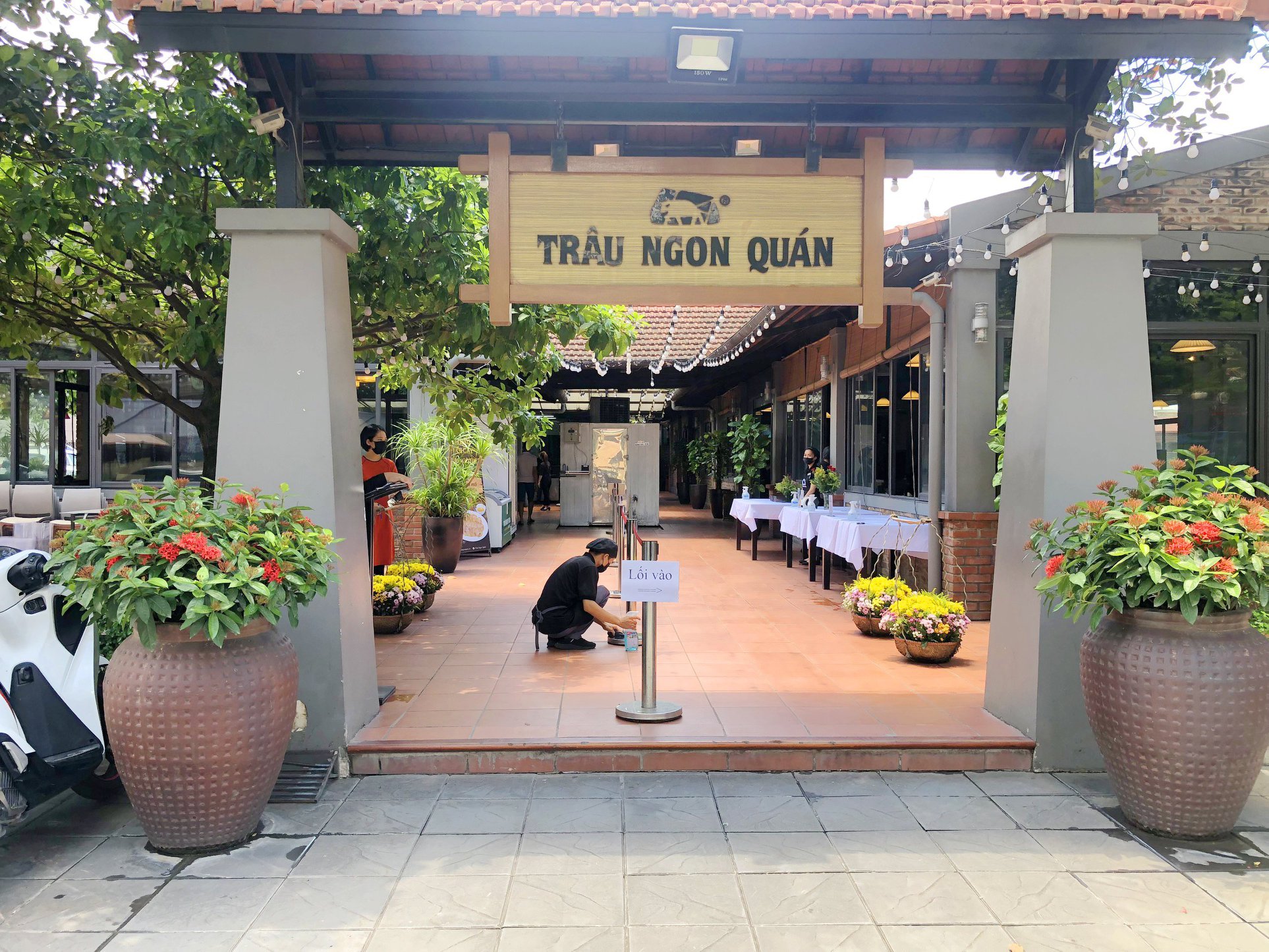 Không gian nhà hàng Trâu Ngon Quán