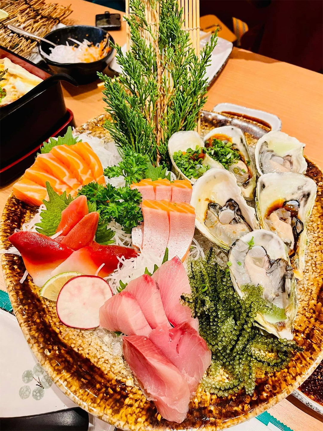 Buffet sashimi TPHCM