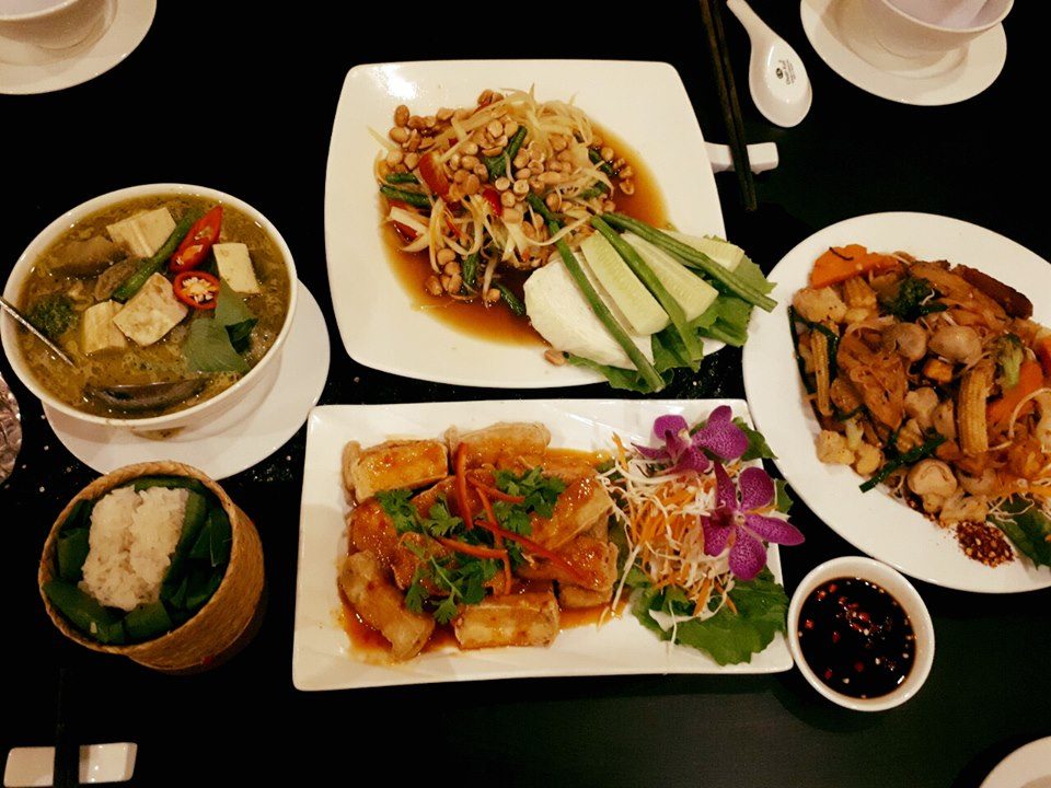 Lạc Thái 6 - quán ăn gia đình Tân Bình