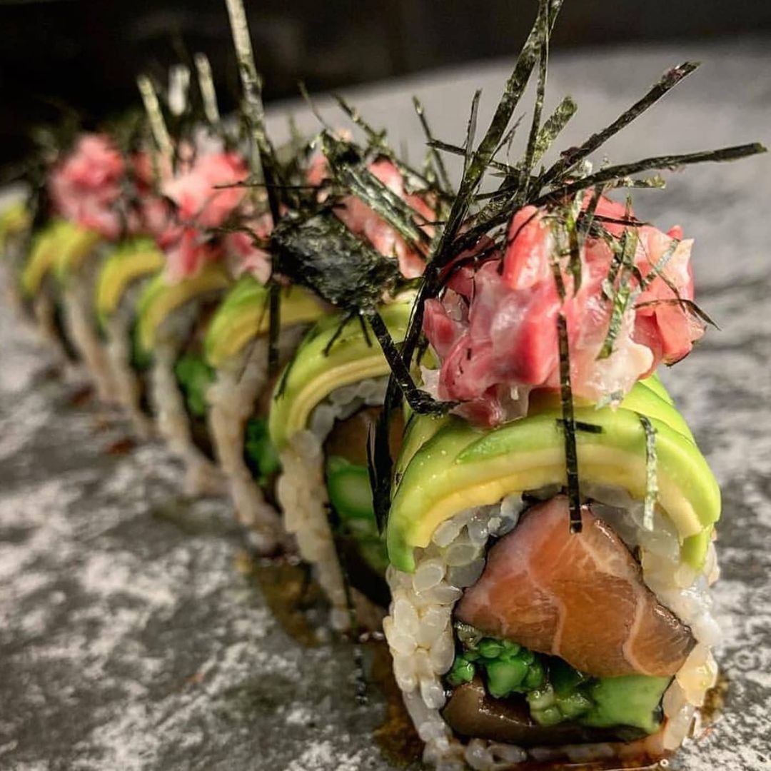 sushi tan phu