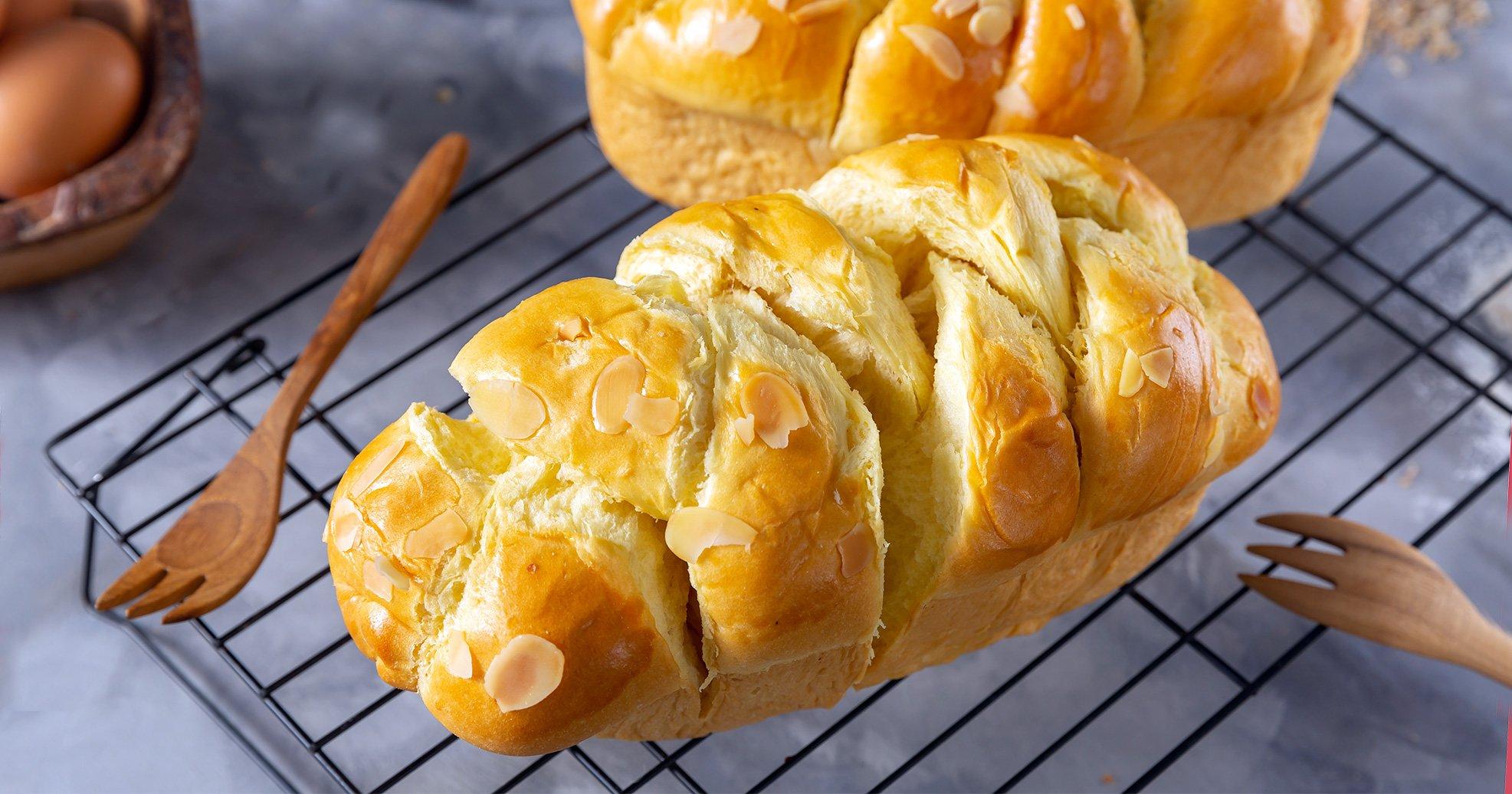 Cách làm bánh mì hoa cúc tại nhà siêu đơn giản cho hội chị em - Digifood