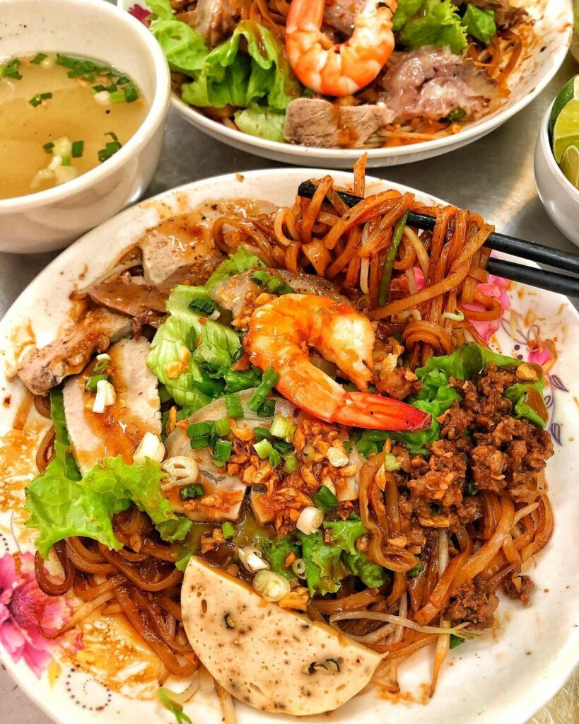 8 Quán hủ tiếu Sa Đéc chuẩn vị nổi tiếng ở Sài Gòn - Digifood