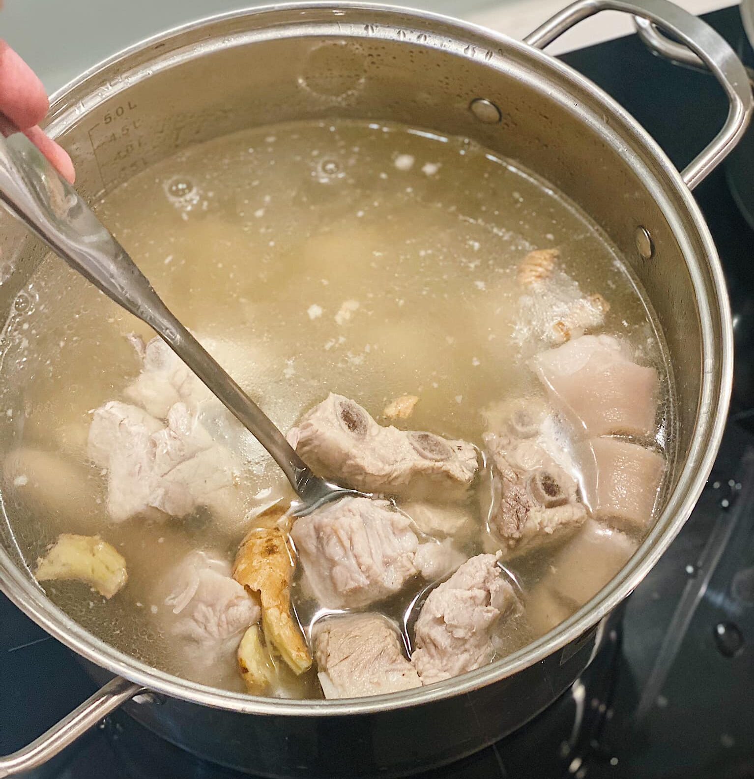 Lưu ngay 3 cách nấu nui xương heo ngon bất bại Digifood