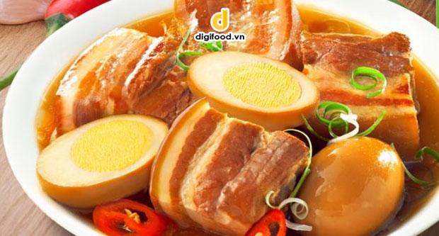 2 cách nấu thịt heo kho trứng ngon bá cháy – Digifood