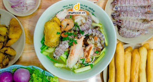 Quán bún hải sản ở Bắc Ninh có thực đơn đa dạng những món hải sản nào?