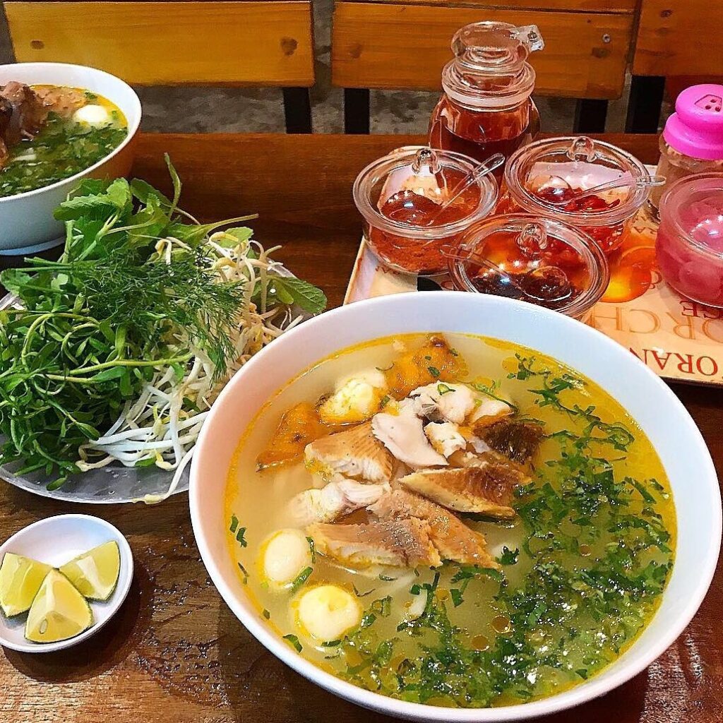 banh canh ca loc nam giao